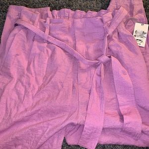 Women’s paper bag pants NWT